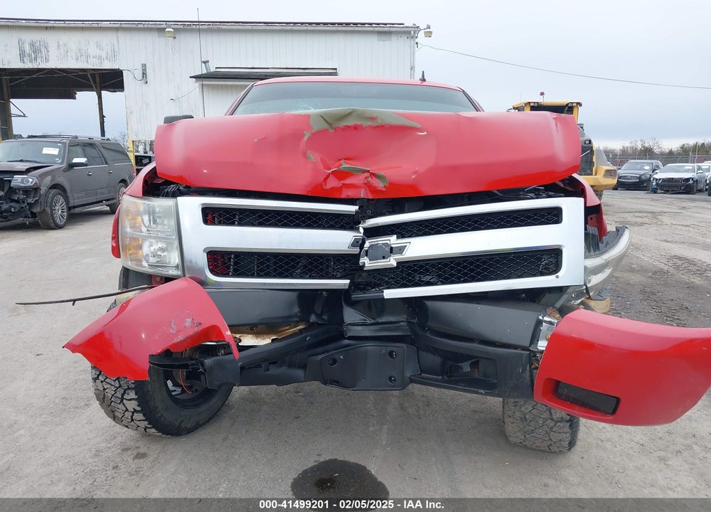 2008 CHEVROLET SILVERADO VIN: 2GCEK13J781262883