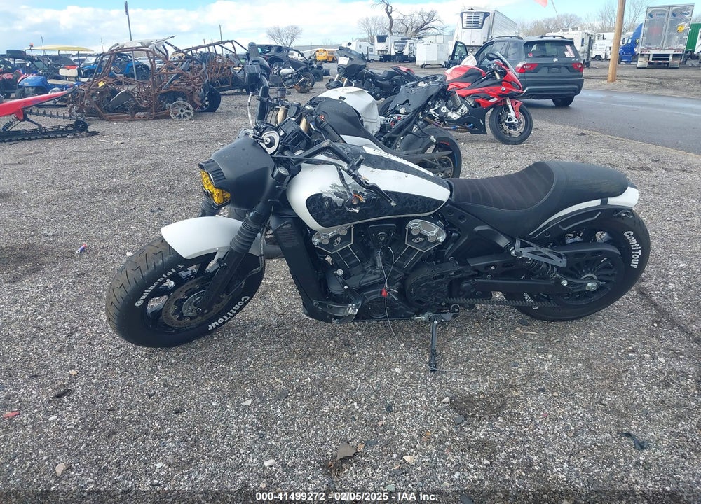 2020 INDIAN MOTORCYCLE CO. SCOUT BOBBER ABS VIN: 56KMTA007L3156645