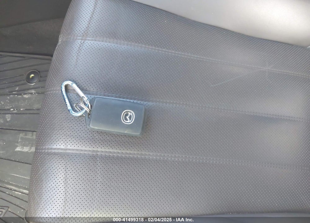 2020 MAZDA 6 SIGNATURE VIN: JM1GL1XY0L1515151