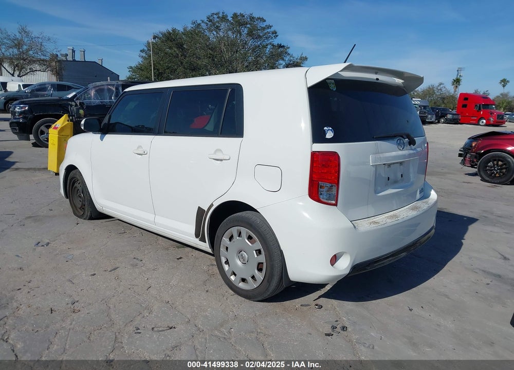 2015 SCION XB VIN: JTLZE4FE5FJ078560