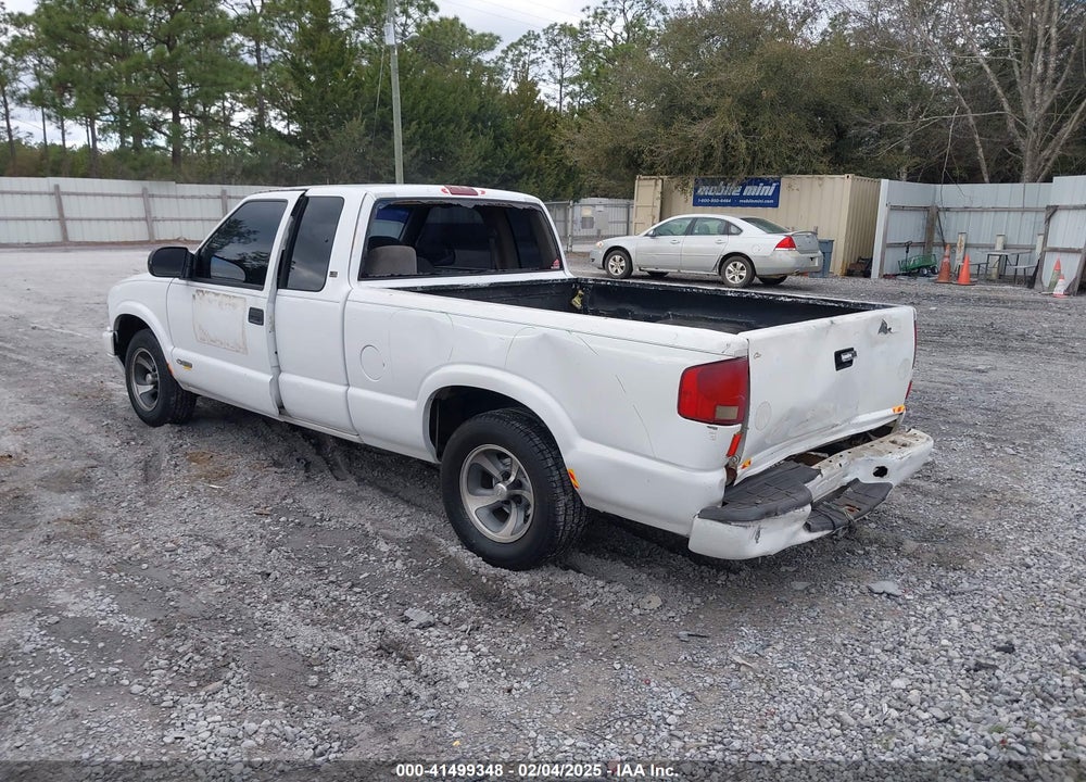 2002 CHEVROLET S-10 LS VIN: 1GCCS19W628251386