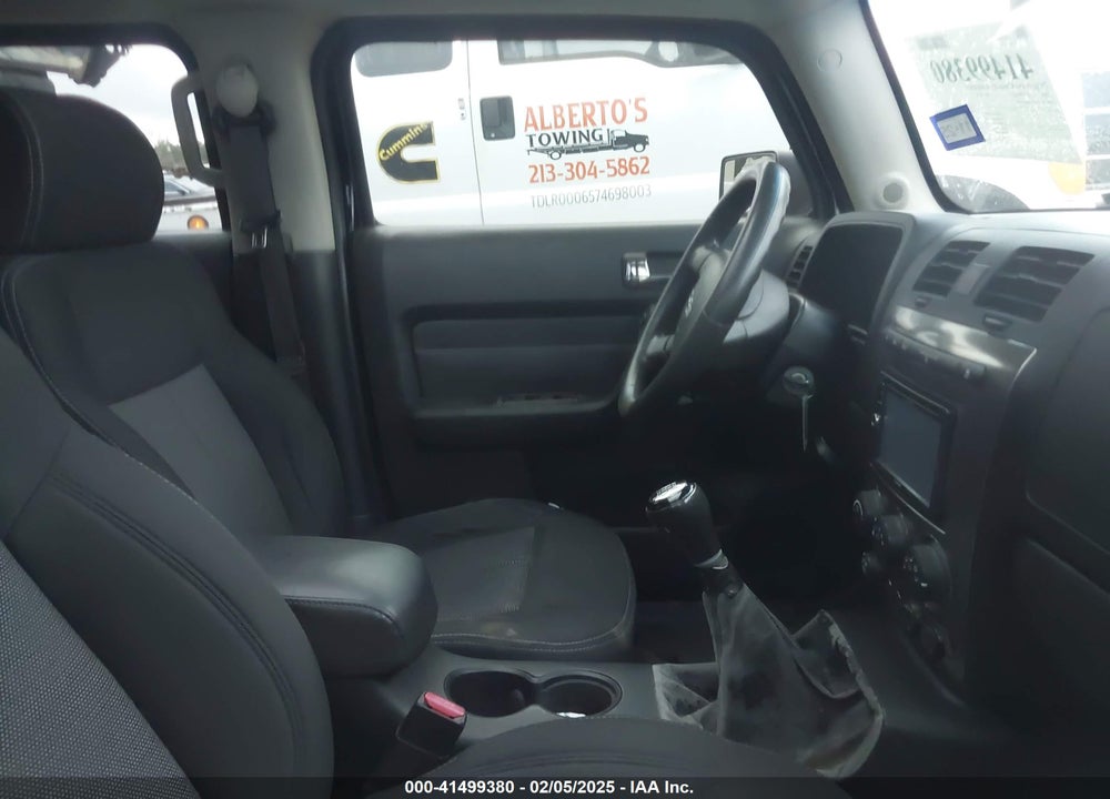 2006 HUMMER H3 SUV VIN: 5GTDN136868321909
