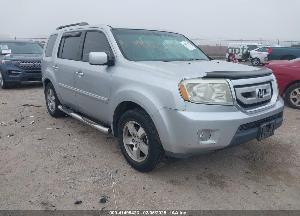 2010 HONDA PILOT EX VIN: 5FNYF3H41AB003681