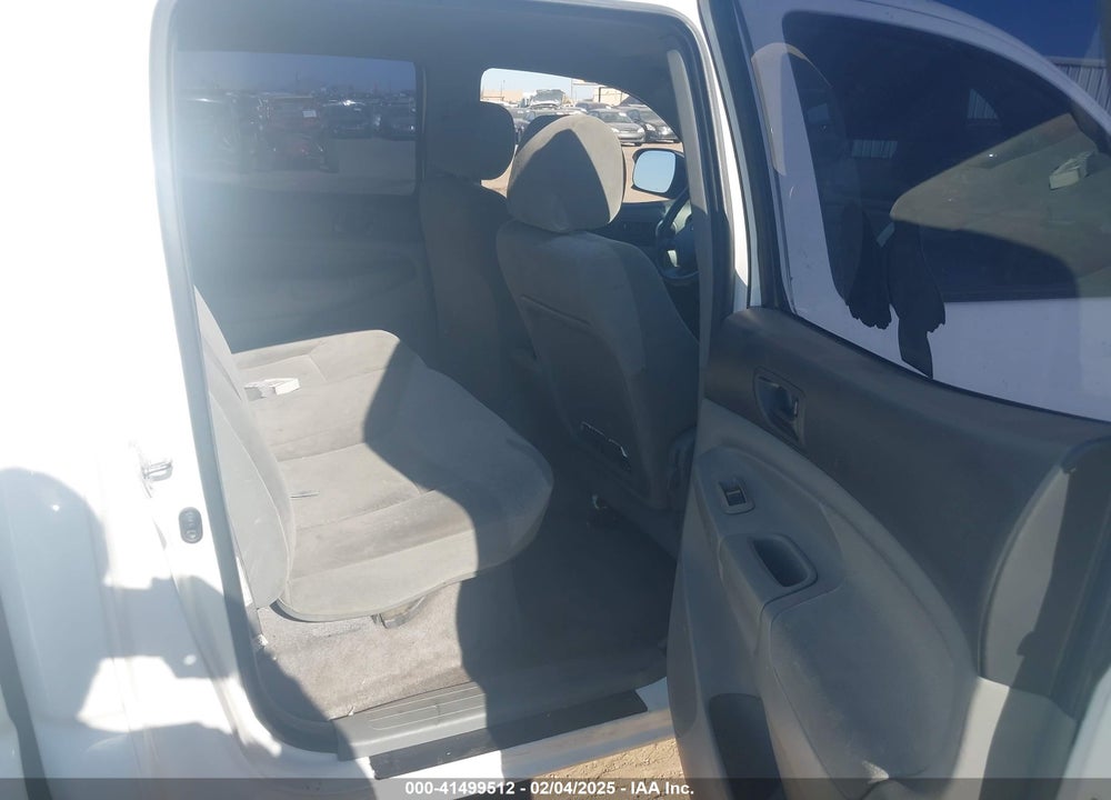 2005 TOYOTA TACOMA VIN: 5TEKU72N75Z095789