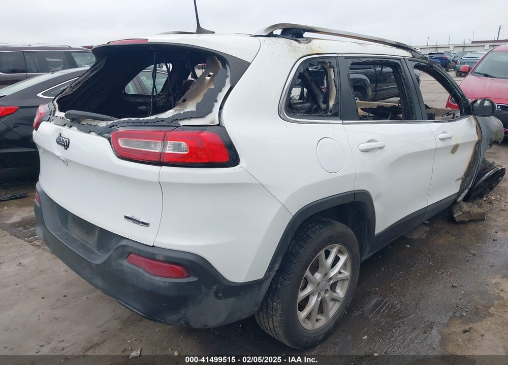 2018 JEEP CHEROKEE LATITUDE FWD VIN: 1C4PJLCB0JD566373