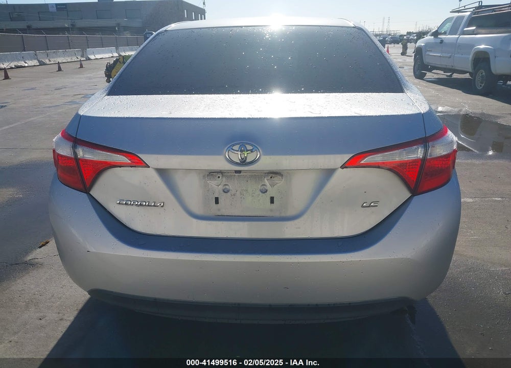 2015 TOYOTA COROLLA LE VIN: 5YFBURHE1FP350656