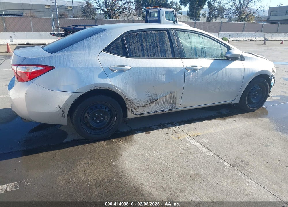 2015 TOYOTA COROLLA LE VIN: 5YFBURHE1FP350656