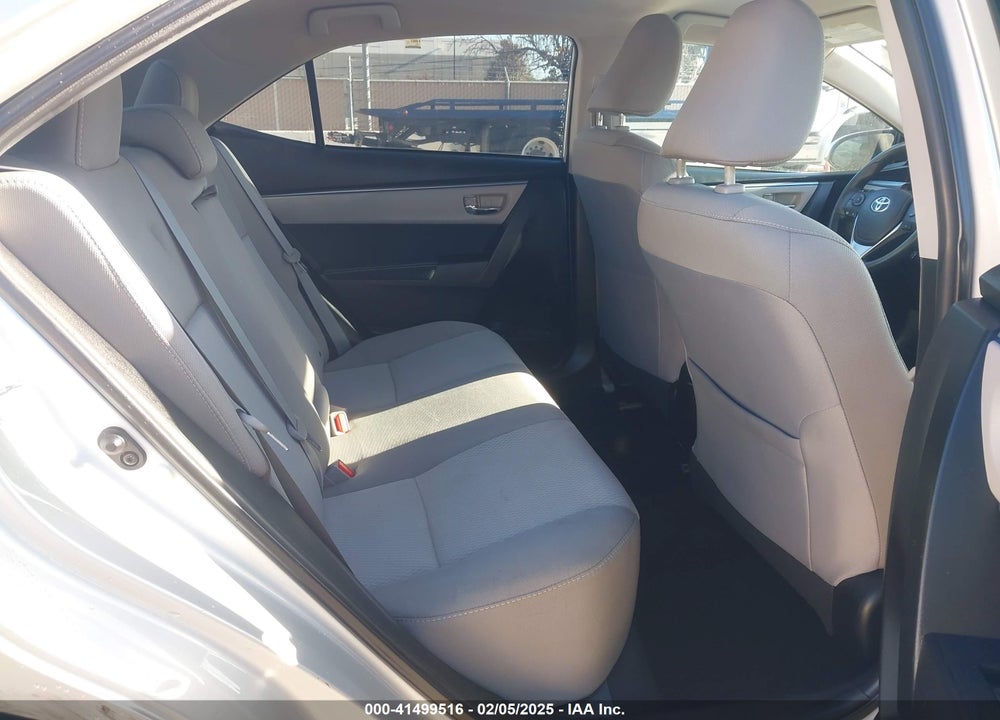 2015 TOYOTA COROLLA LE VIN: 5YFBURHE1FP350656