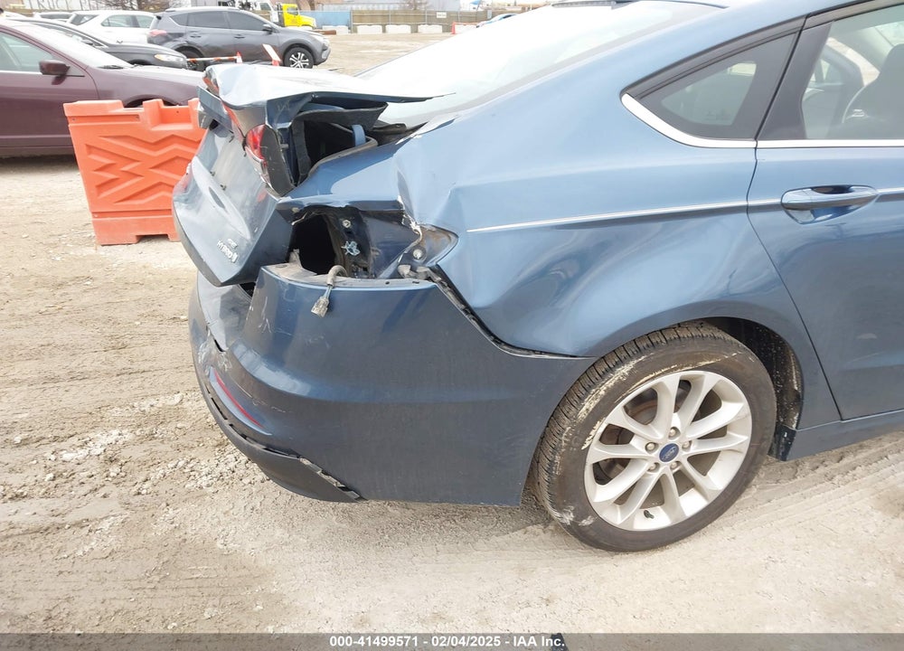 2019 FORD FUSION HYBRID VIN: 3FA6P0LU5KR168701