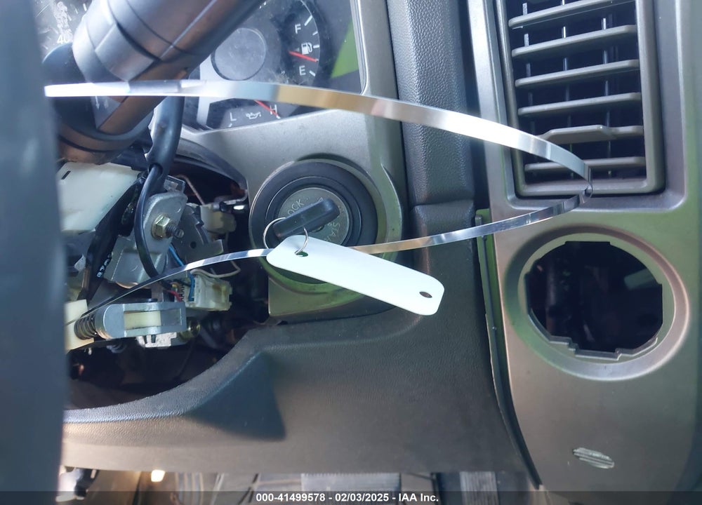 2006 NISSAN TITAN VIN: 1N6BA07A56N526136