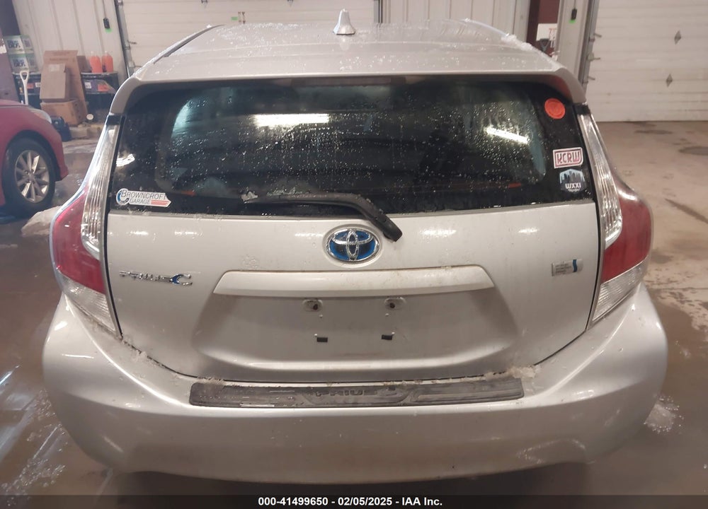 2015 TOYOTA PRIUS C TWO VIN: JTDKDTB34F1093078