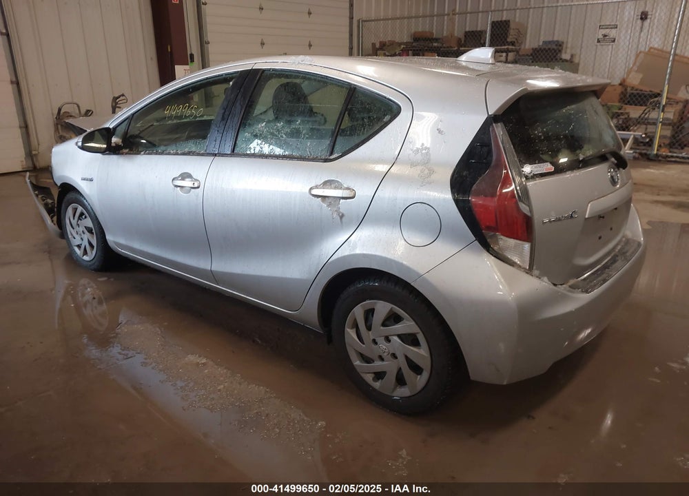 2015 TOYOTA PRIUS C TWO VIN: JTDKDTB34F1093078