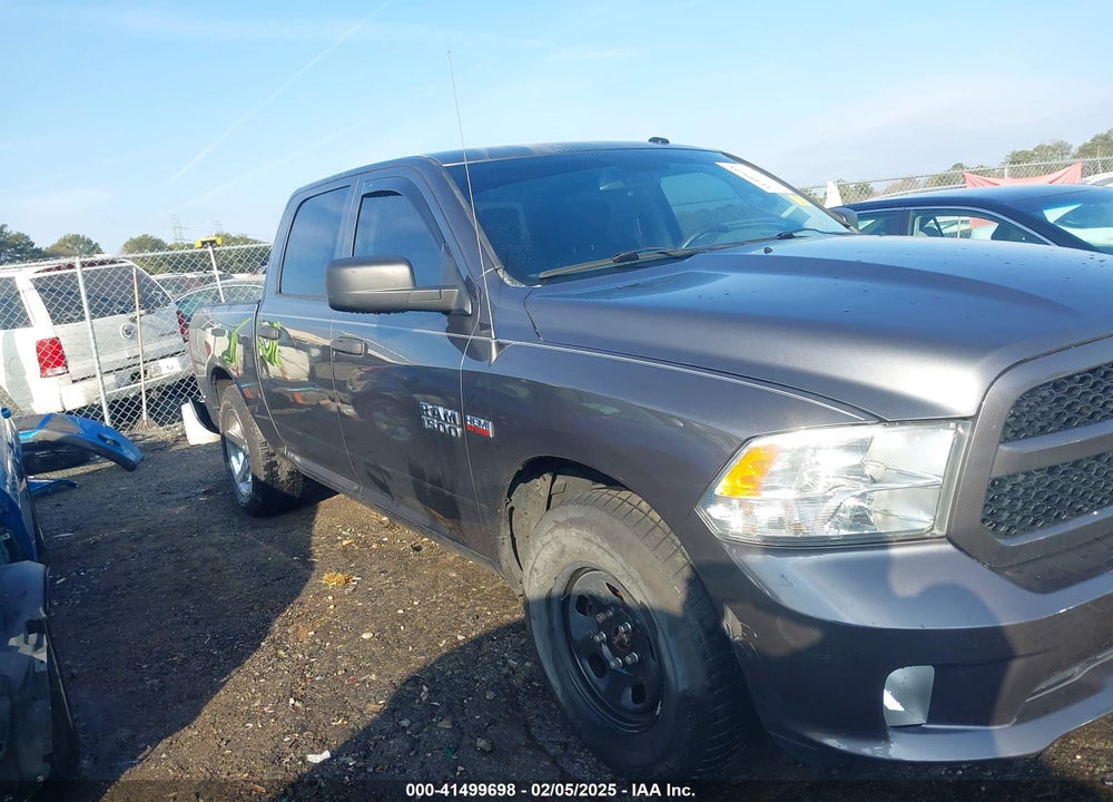 2014 RAM 1500 VIN: 3C6RR7KT5EG264547