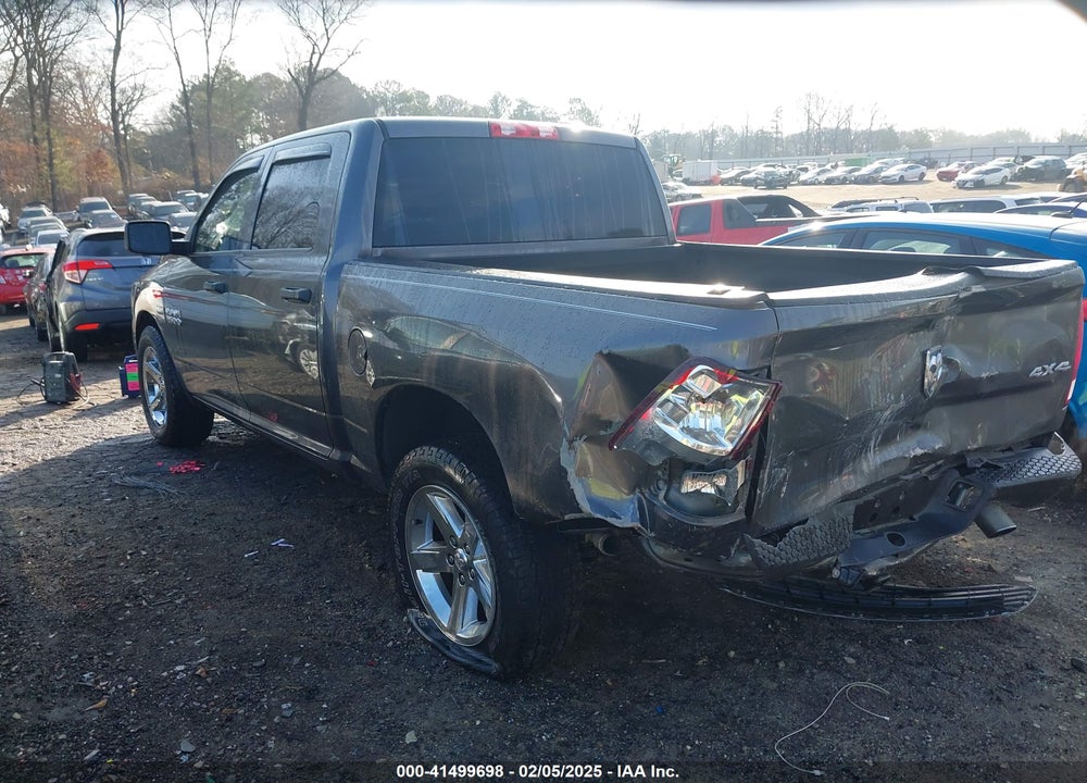 2014 RAM 1500 VIN: 3C6RR7KT5EG264547