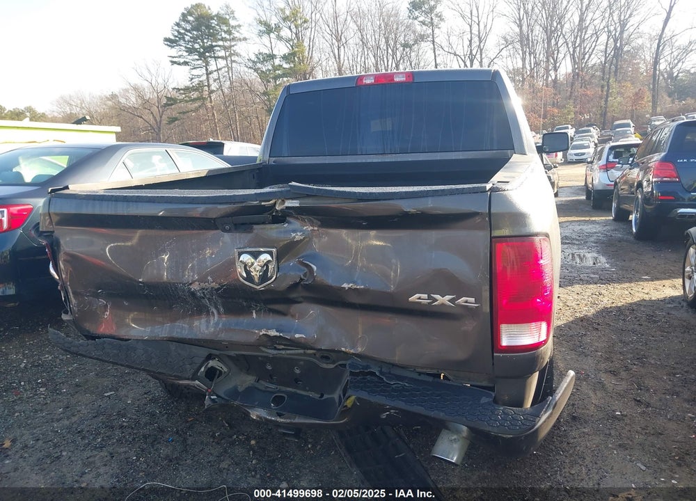 2014 RAM 1500 VIN: 3C6RR7KT5EG264547