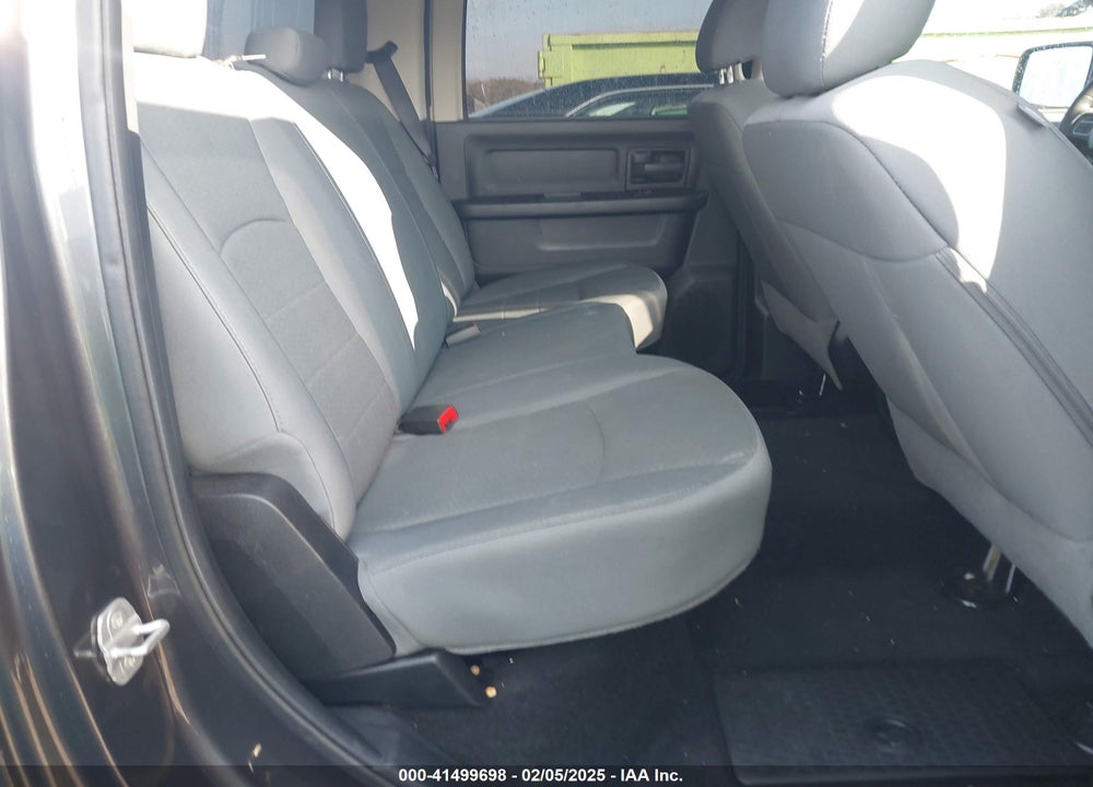 2014 RAM 1500 VIN: 3C6RR7KT5EG264547