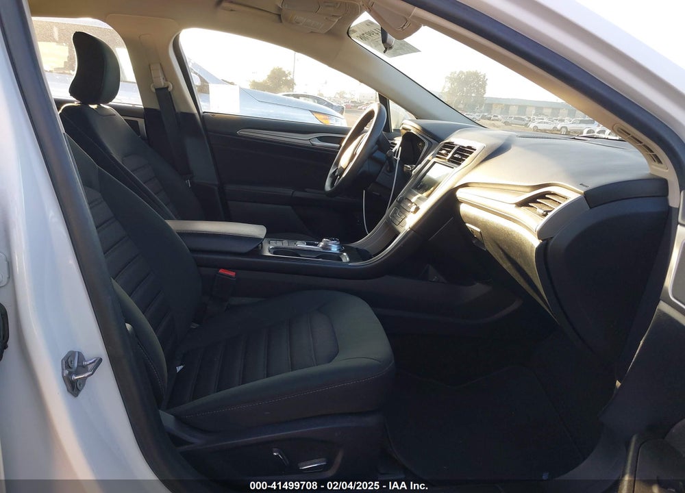 2018 FORD FUSION HYBRID VIN: 3FA6P0LU5JR268117