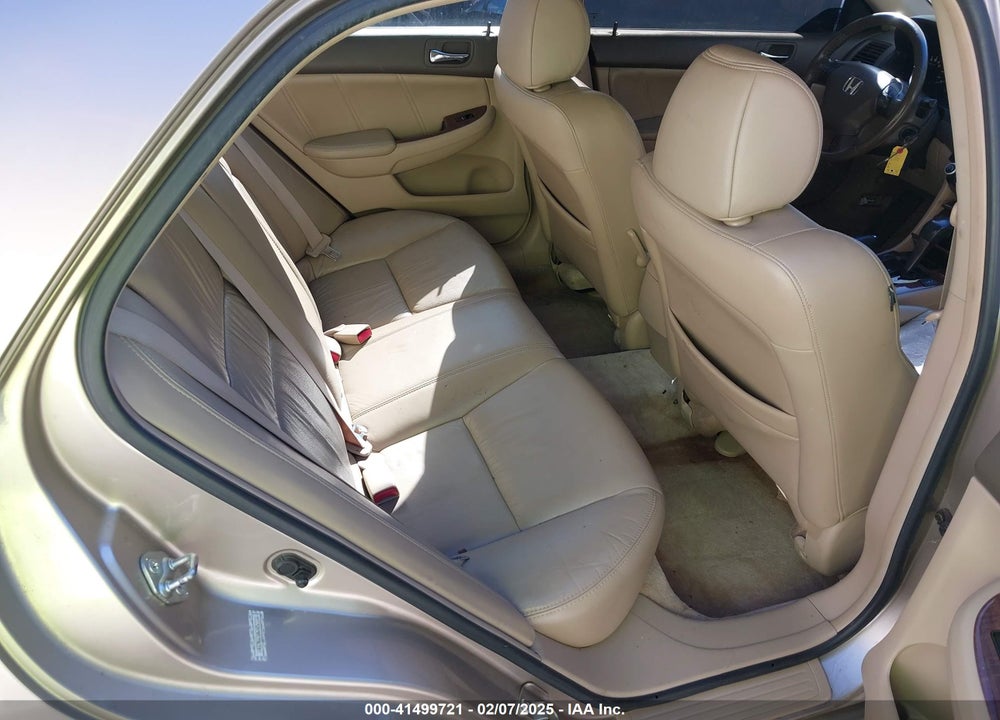 2006 HONDA ACCORD 3.0 EX VIN: 1HGCM66506A052336