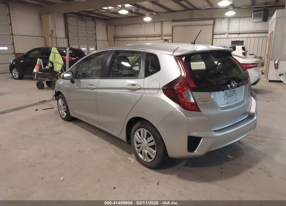 2016 HONDA FIT VIN: JHMGK5H50GX015698