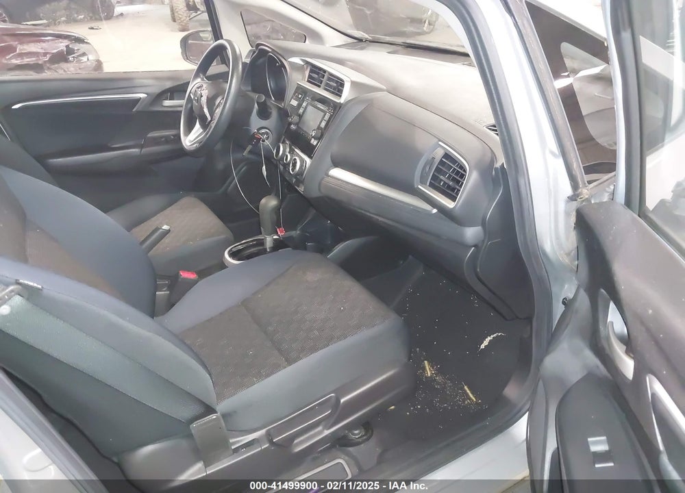 2016 HONDA FIT VIN: JHMGK5H50GX015698