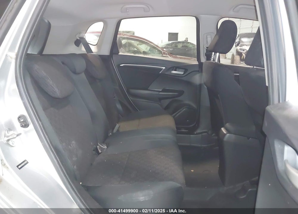 2016 HONDA FIT VIN: JHMGK5H50GX015698
