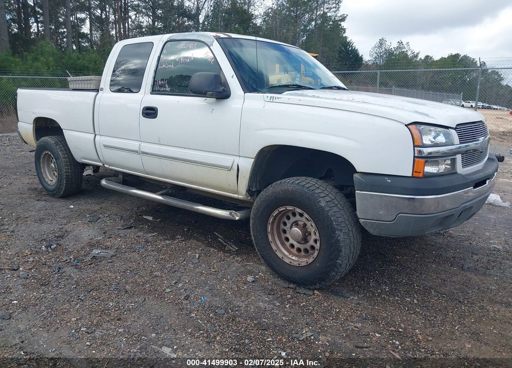 2003 CHEVROLET SILVERADO 1500 LS VIN: 2GCEC19V831150142