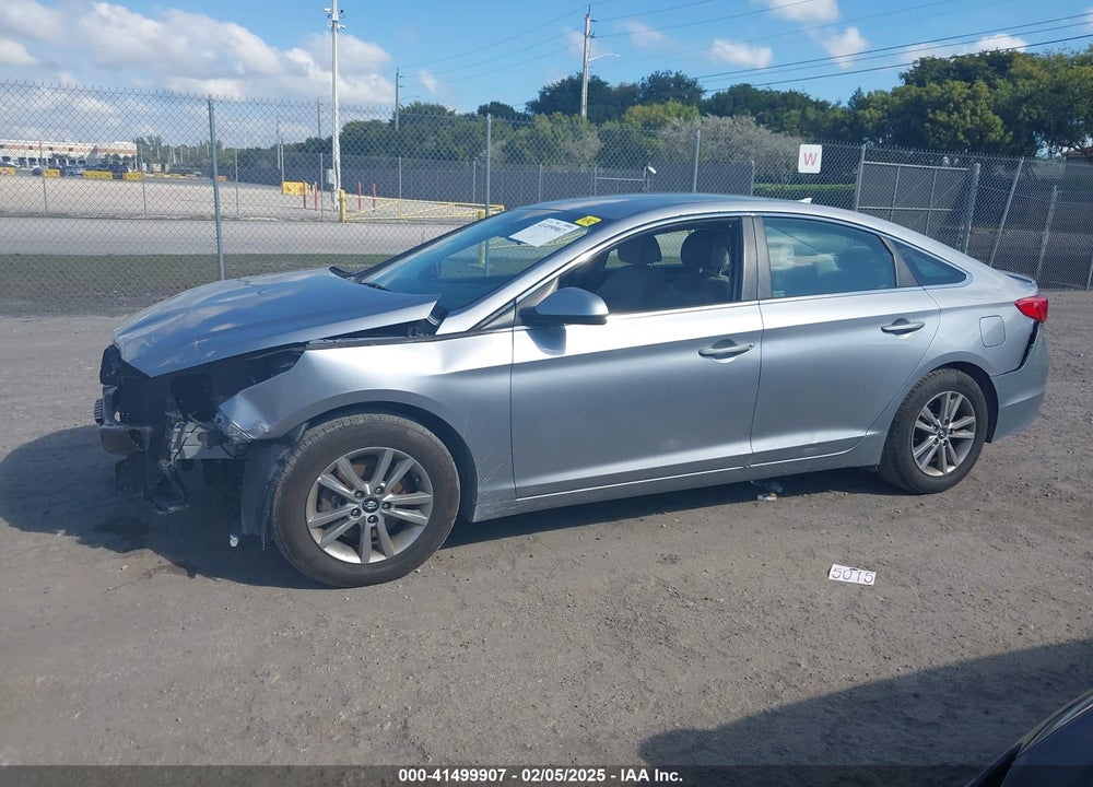 2016 HYUNDAI SONATA VIN: 5NPE24AF5GH287472