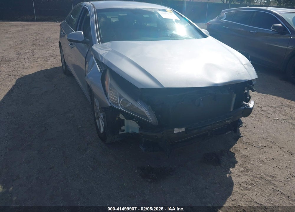 2016 HYUNDAI SONATA VIN: 5NPE24AF5GH287472