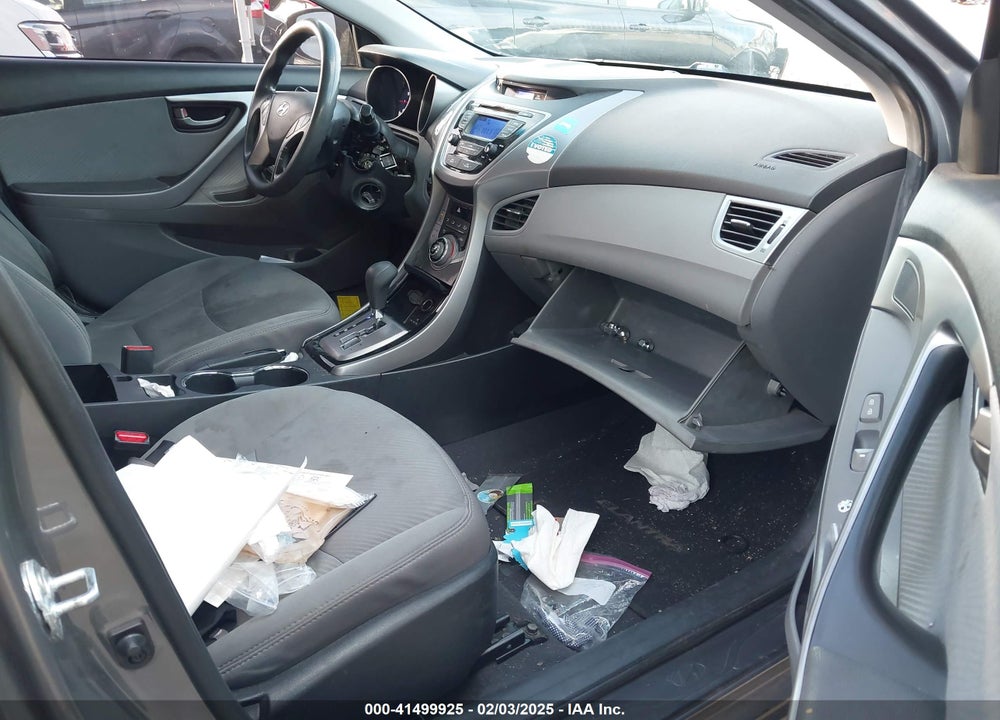 2013 HYUNDAI ELANTRA VIN: 5NPDH4AE8DH309977