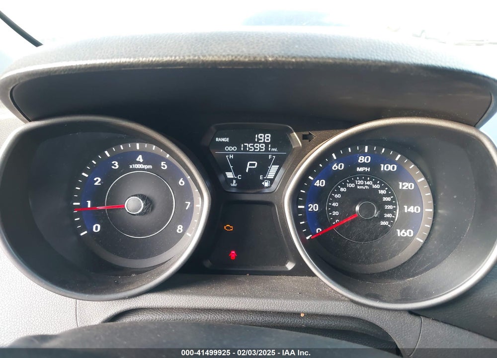 2013 HYUNDAI ELANTRA VIN: 5NPDH4AE8DH309977