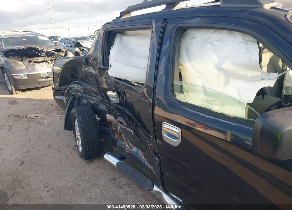 2011 HONDA RIDGELINE VIN: 5FPYK1F29BB003714