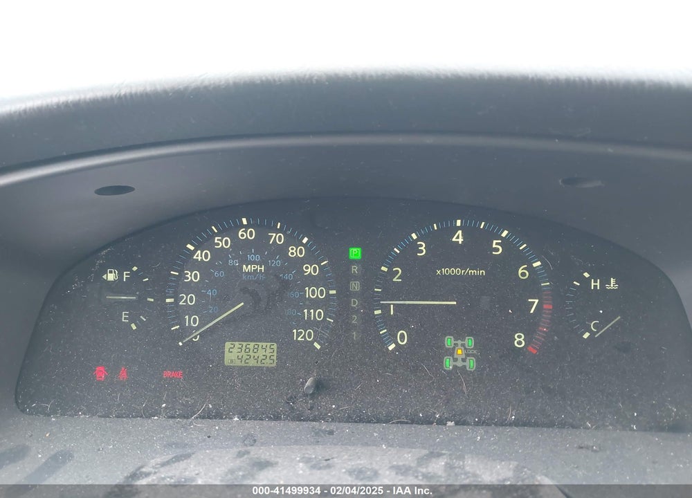 2004 NISSAN PATHFINDER LE PLATINUM VIN: JN8DR09Y44W920804