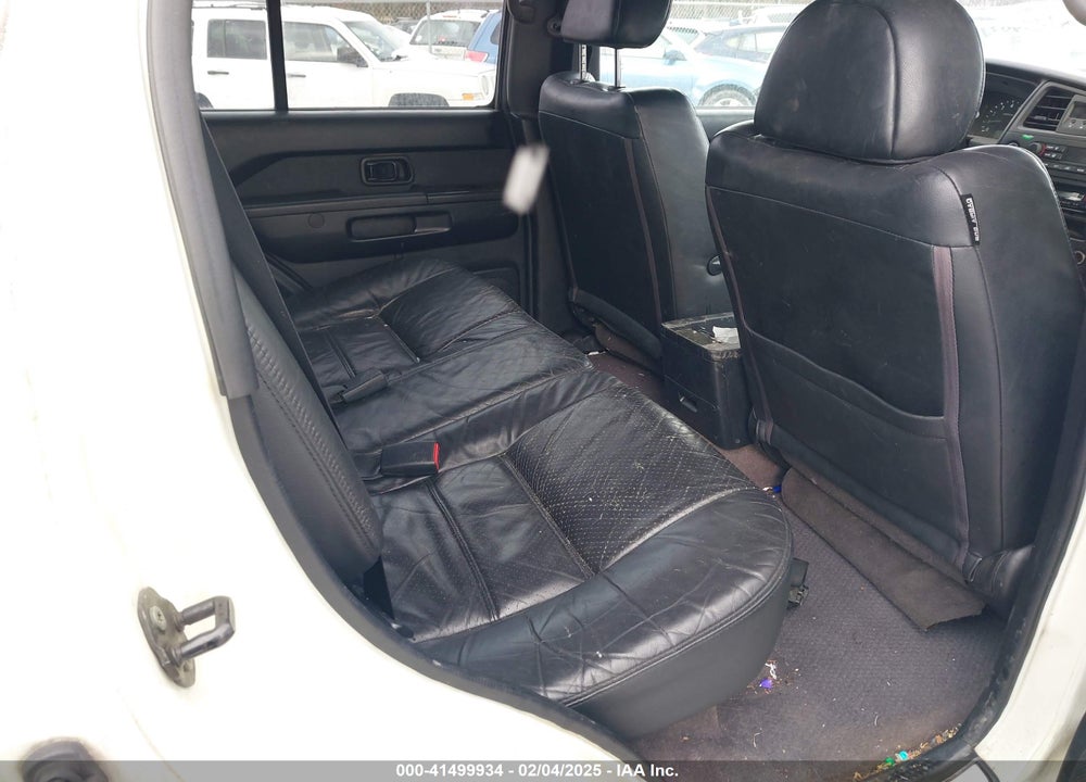2004 NISSAN PATHFINDER LE PLATINUM VIN: JN8DR09Y44W920804