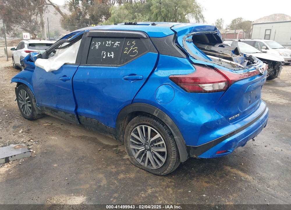 2021 NISSAN KICKS VIN: 3N1CP5CV4ML557552