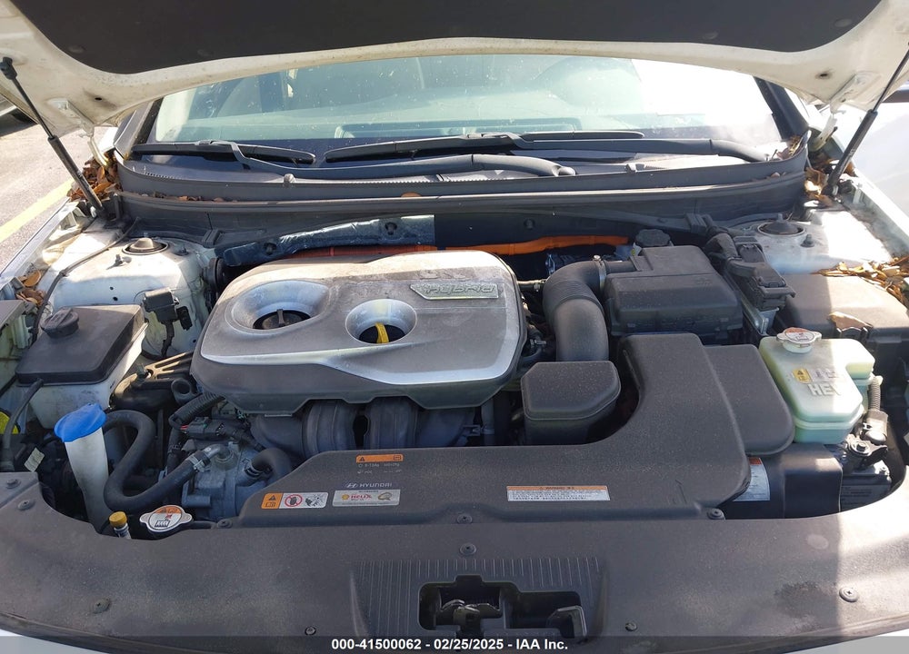 2016 HYUNDAI SONATA HYBRID VIN: KMHE34L13GA018114