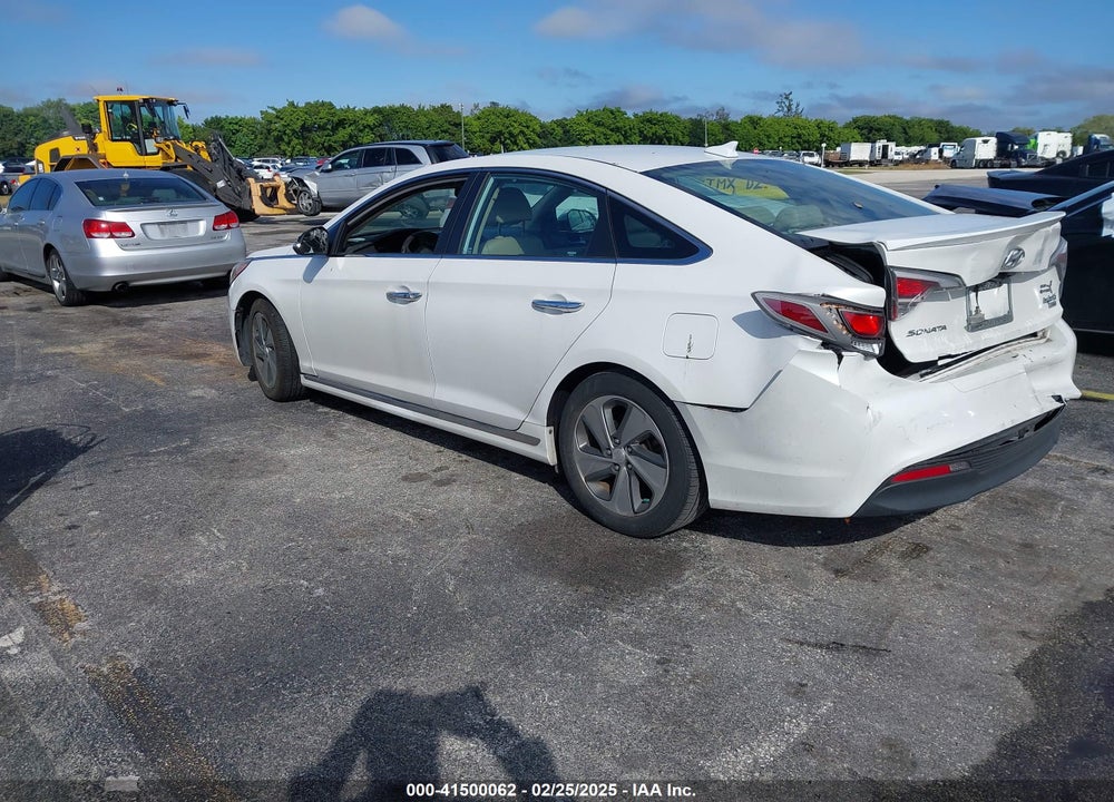 2016 HYUNDAI SONATA HYBRID VIN: KMHE34L13GA018114