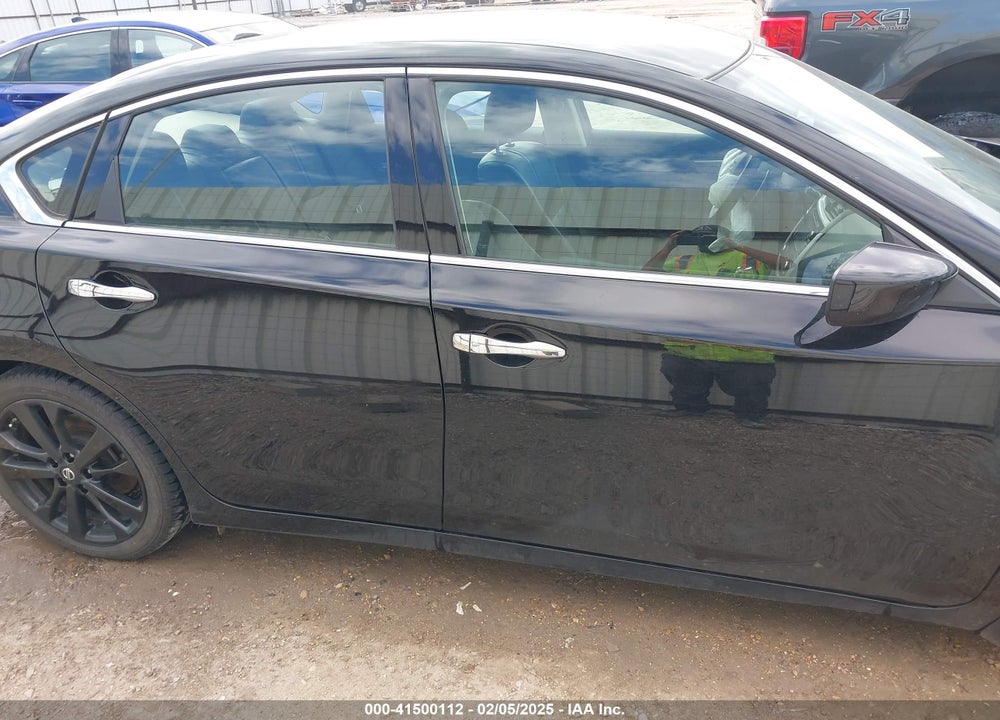 2018 NISSAN ALTIMA VIN: 1N4AL3APXJC285630