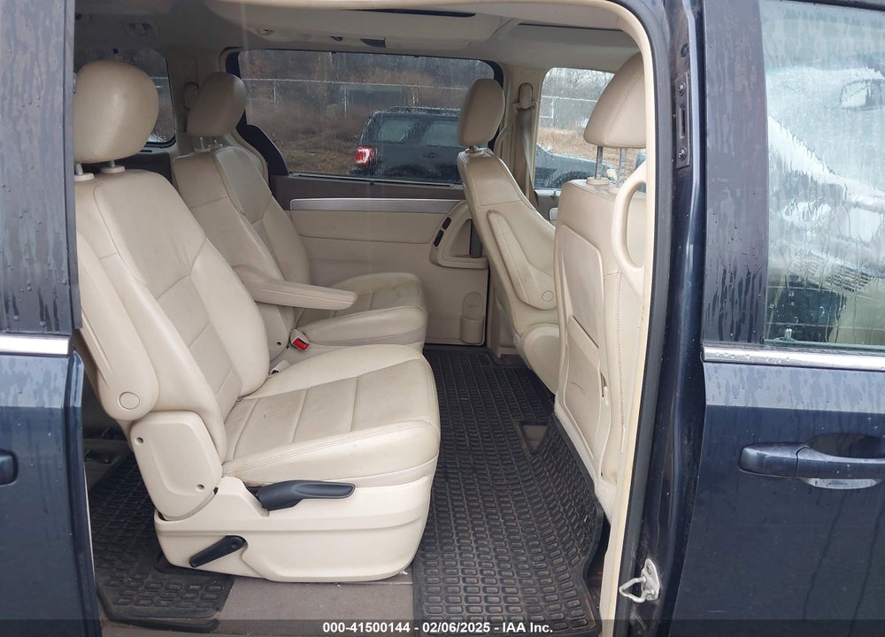 2009 VOLKSWAGEN ROUTAN SEL VIN: 2V8HW54X29R546375