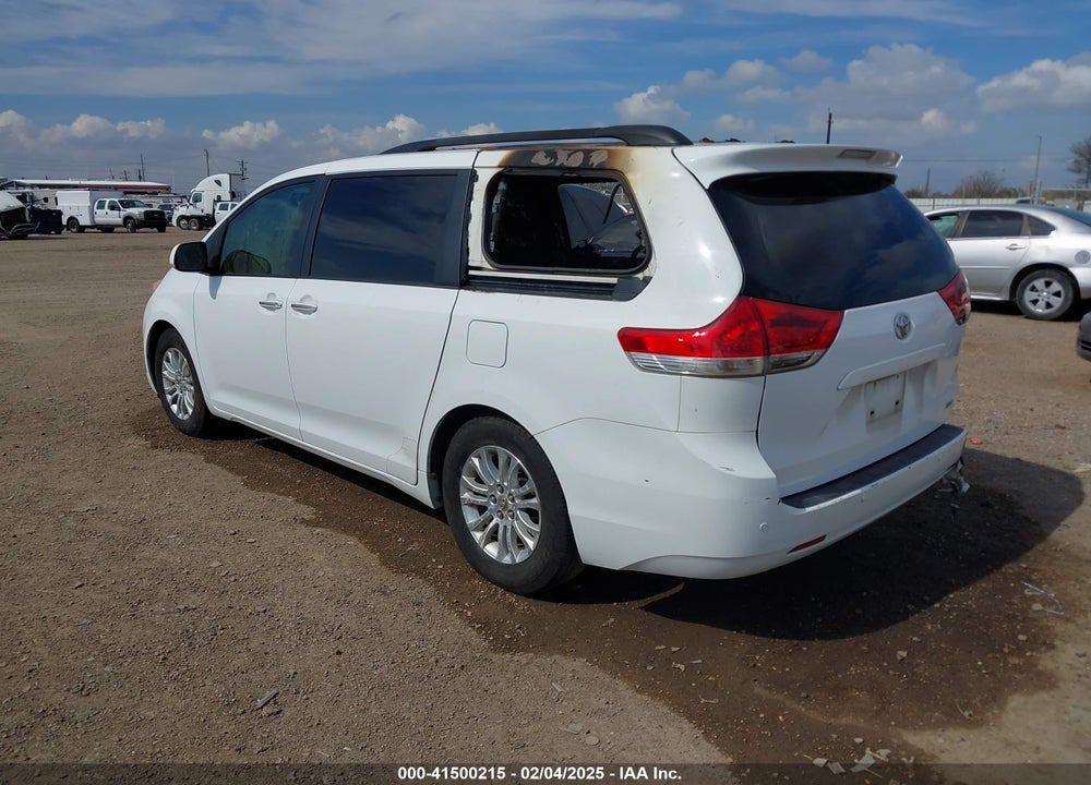 2012 TOYOTA SIENNA XLE LIMITED VIN: 5TDYK3DC7CS244376