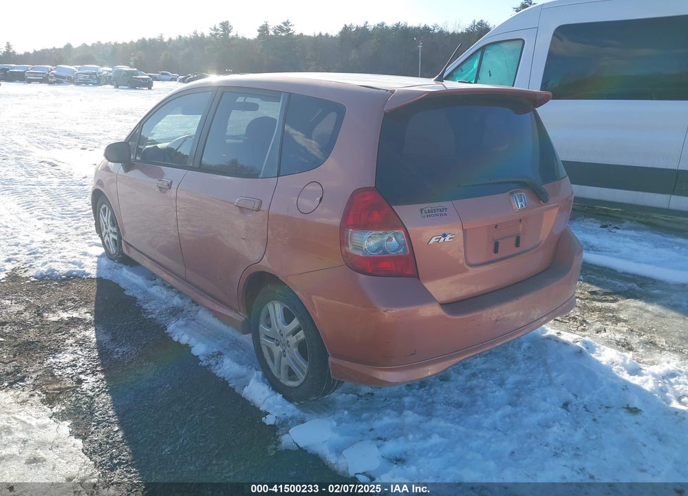 2007 HONDA FIT VIN: JHMGD38647S052919