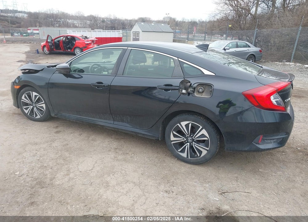 2018 HONDA CIVIC EX-T VIN: JHMFC1F36JX008085
