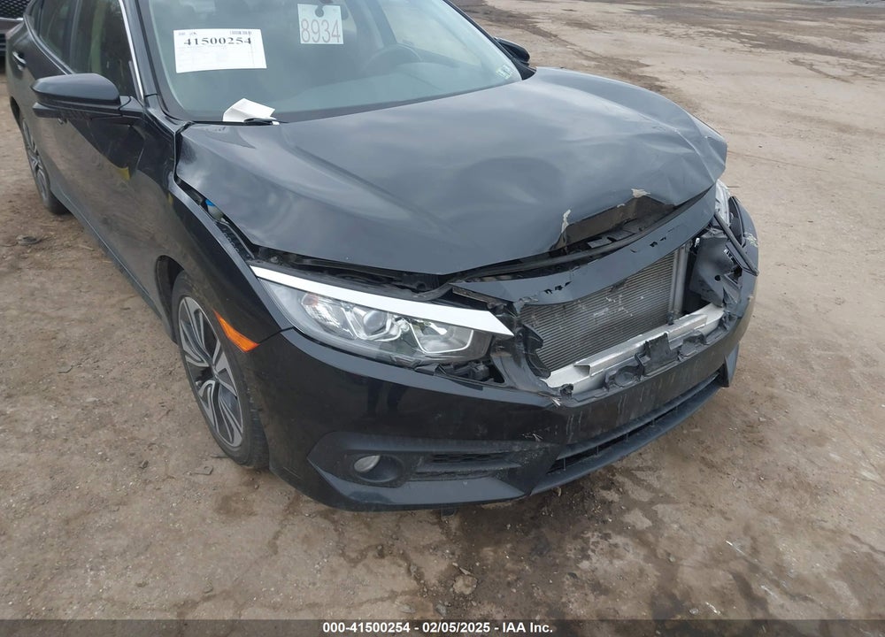 2018 HONDA CIVIC EX-T VIN: JHMFC1F36JX008085