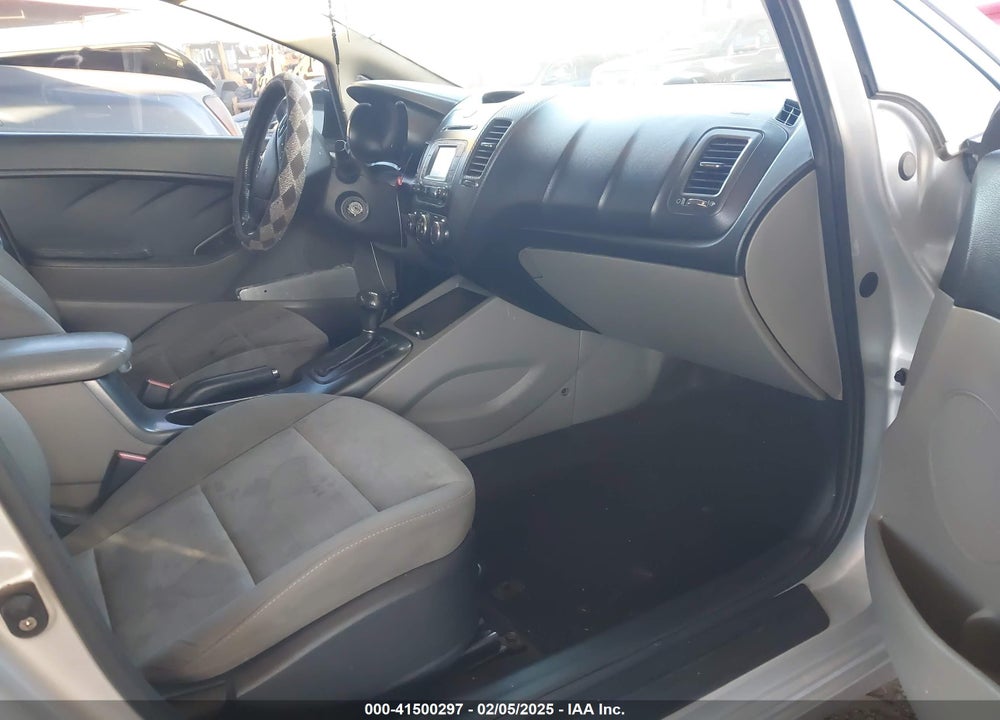 2014 KIA FORTE VIN: KNAFX4A89E5178739
