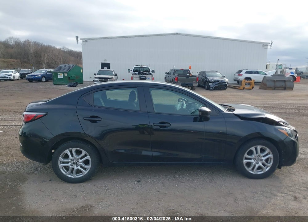 2016 SCION IA VIN: 3MYDLBZV5GY137827