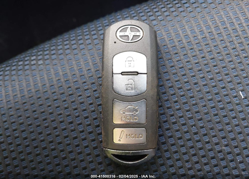 2016 SCION IA VIN: 3MYDLBZV5GY137827