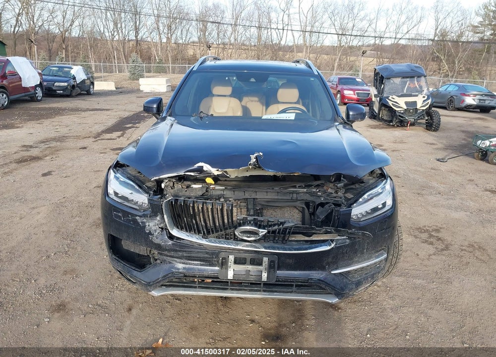 2017 VOLVO XC90 T6 MOMENTUM VIN: YV4A22PK5H1143594