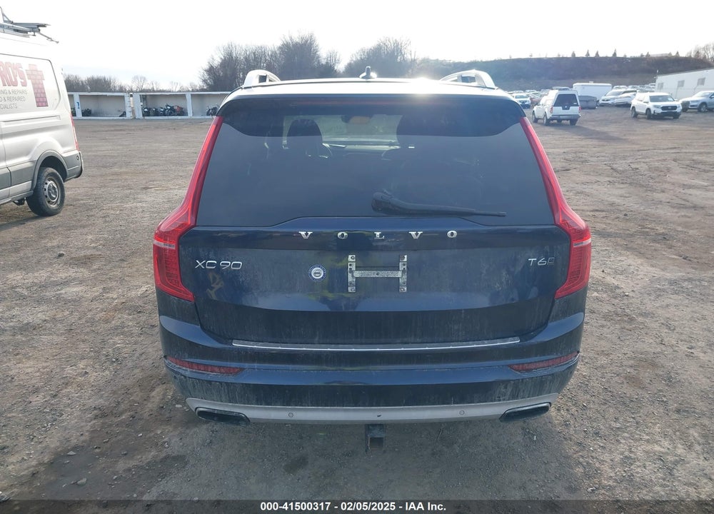 2017 VOLVO XC90 T6 MOMENTUM VIN: YV4A22PK5H1143594