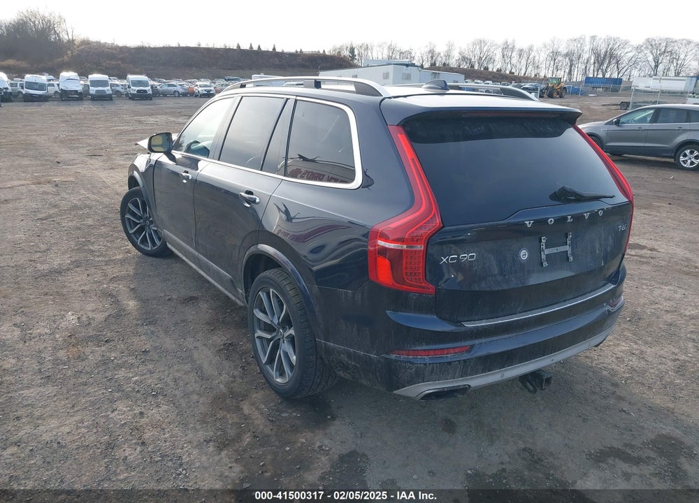 2017 VOLVO XC90 T6 MOMENTUM VIN: YV4A22PK5H1143594