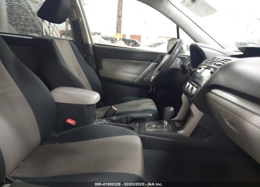 2017 SUBARU FORESTER 2.5I PREMIUM VIN: JF2SJAGC0HH581624