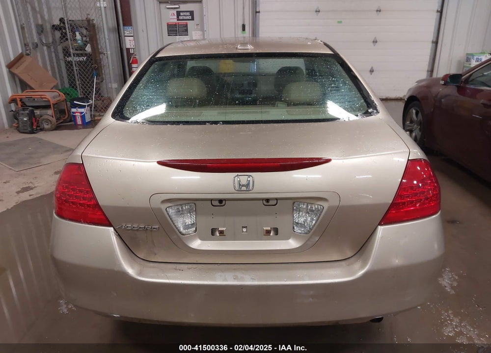 2007 HONDA ACCORD VIN: 1HGCM56847A028787
